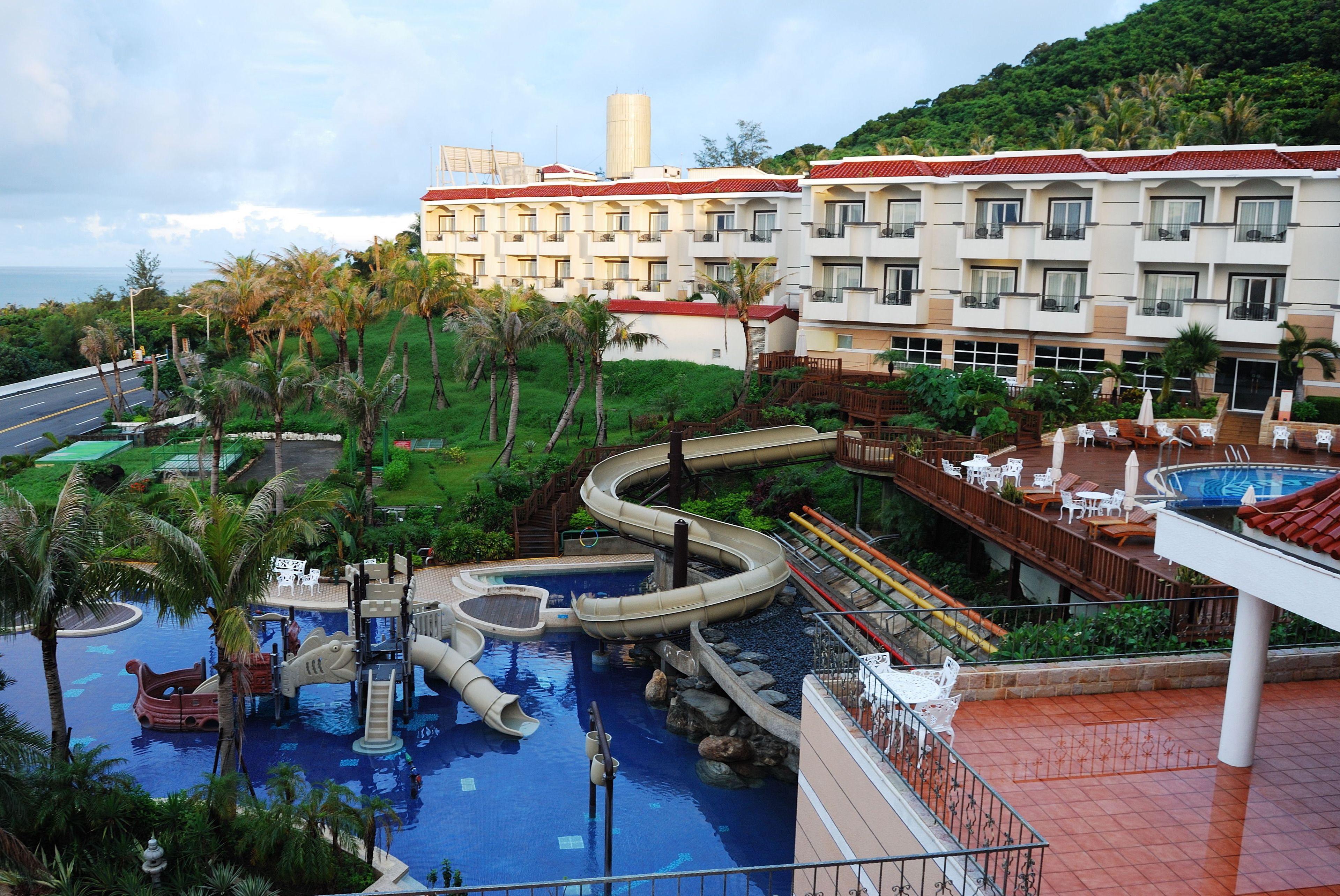 Seasonal outdoor pool