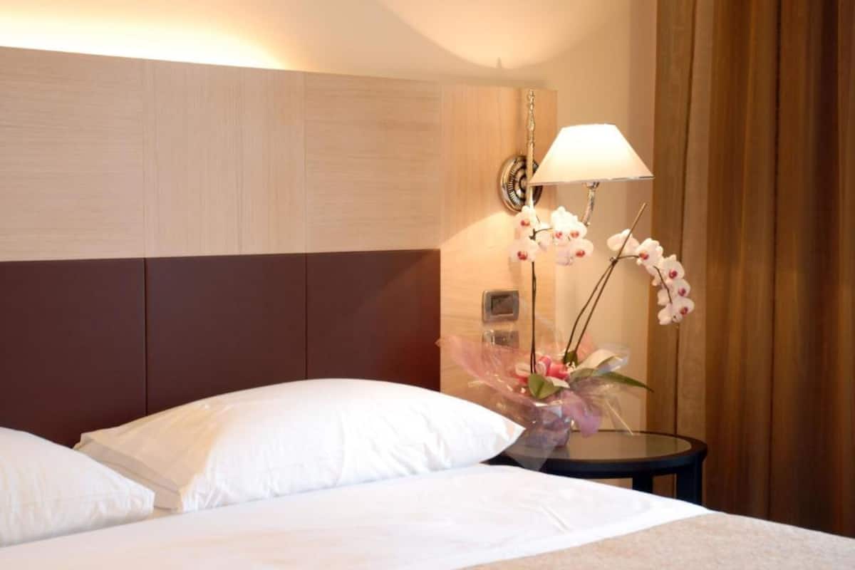 Minibar, in-room safe, desk, blackout curtains