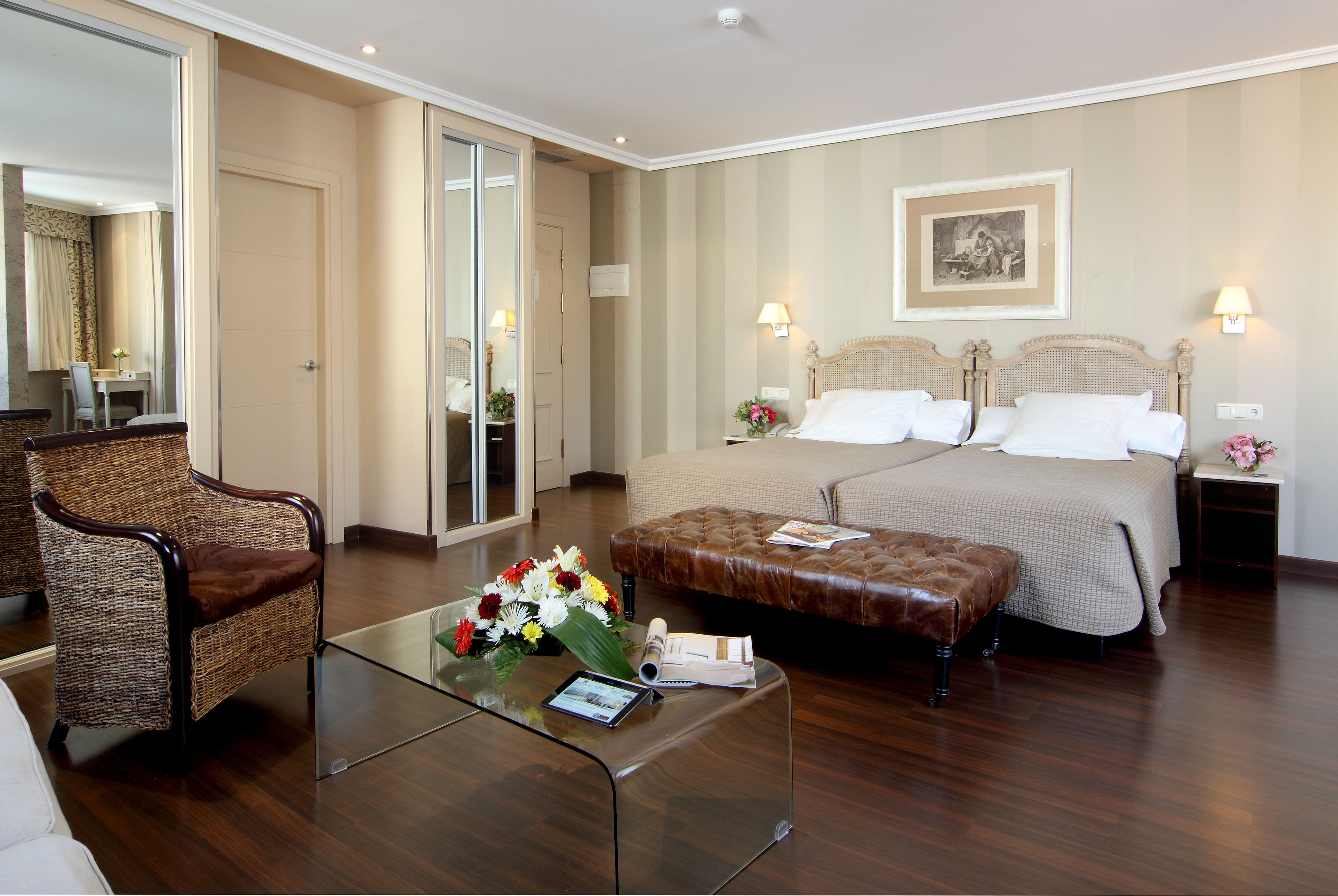 premium double room | minibar, in-room safe, desk, free wifi