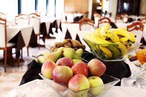 Daily buffet breakfast (EUR 10 per person)