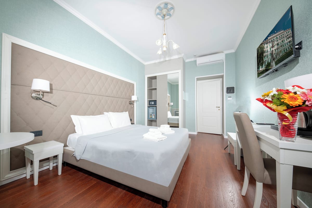 1 bedroom, minibar, in-room safe, desk