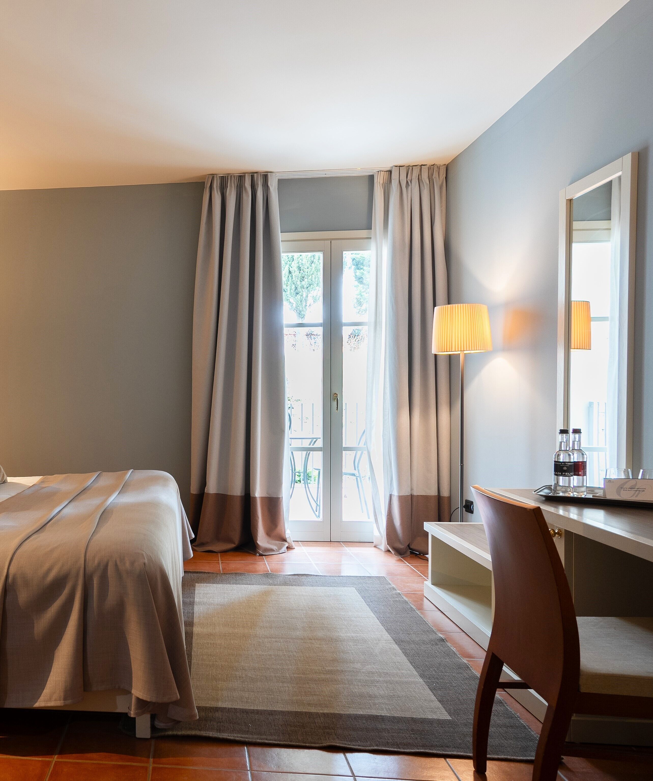 comfort triple room | 1 bedroom, minibar, in-room safe, desk