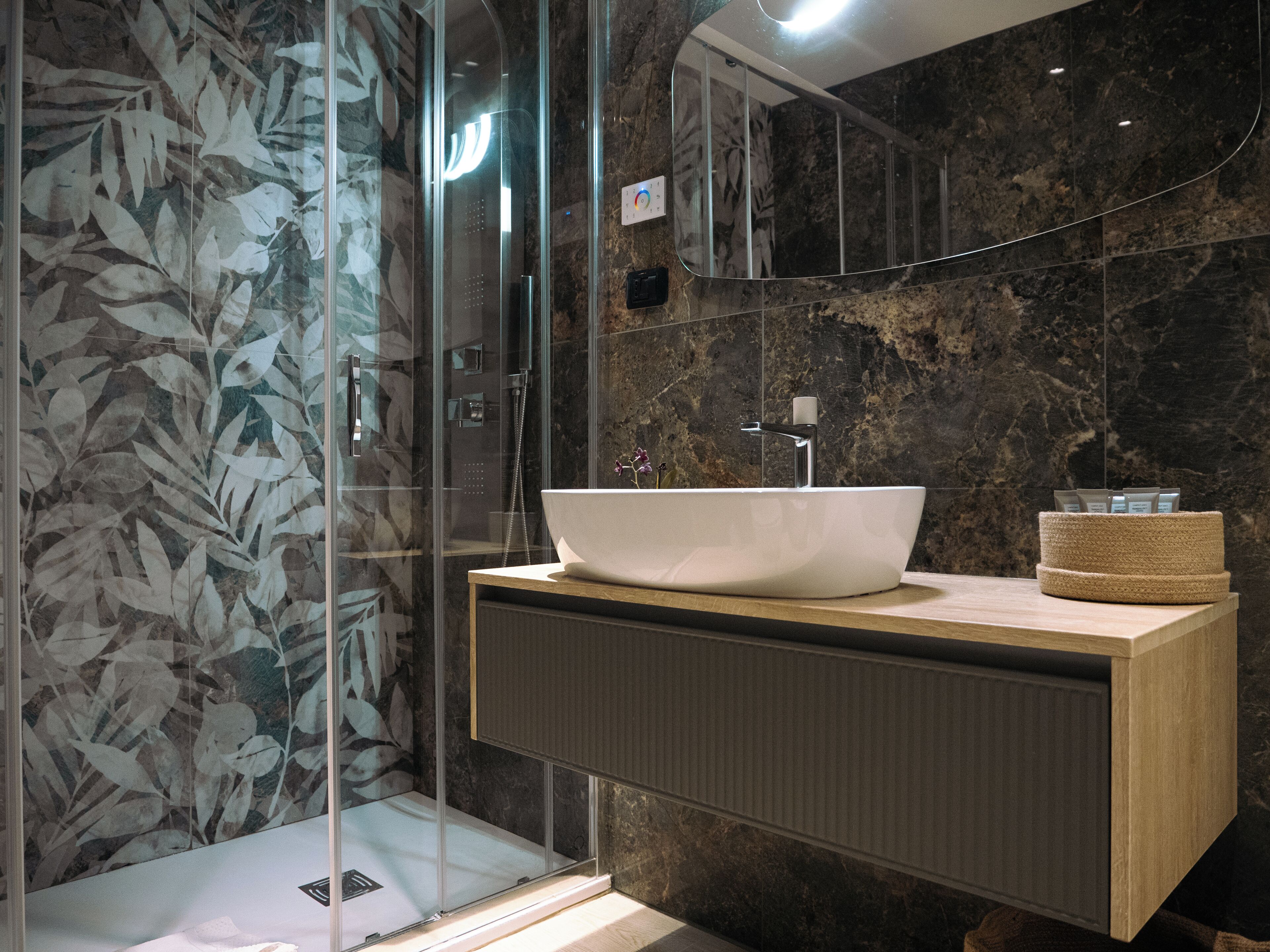 terrace suite | bathroom | free toiletries, hair dryer, bidet, towels