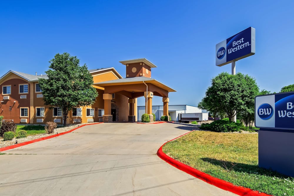 Best Western Manhattan Inn