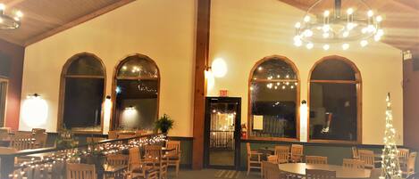 Breakfast, lunch, dinner served; local cuisine, pool views