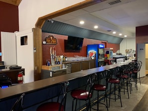 Bar (in der Unterkunft)
