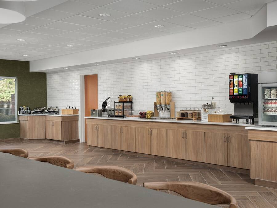 Ilmainen päivittäinen buffetaamiainen