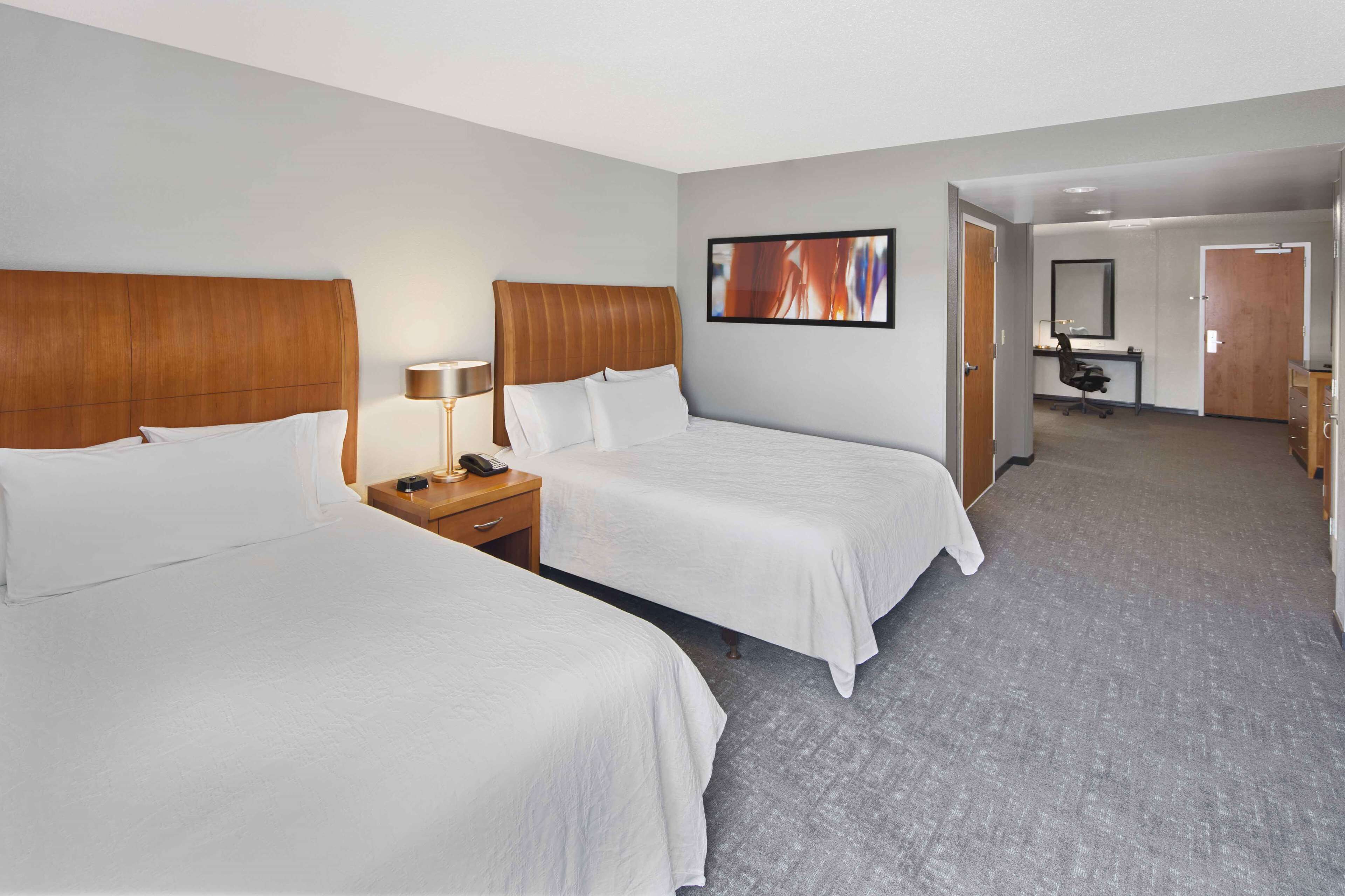 room | minibar, in-room safe, iron/ironing board, free cots/infant beds