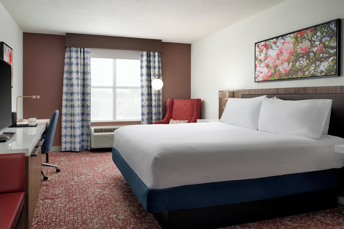 Minibar y caja de seguridad en la habitación