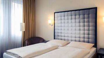 In-room safe, desk, blackout drapes, soundproofing