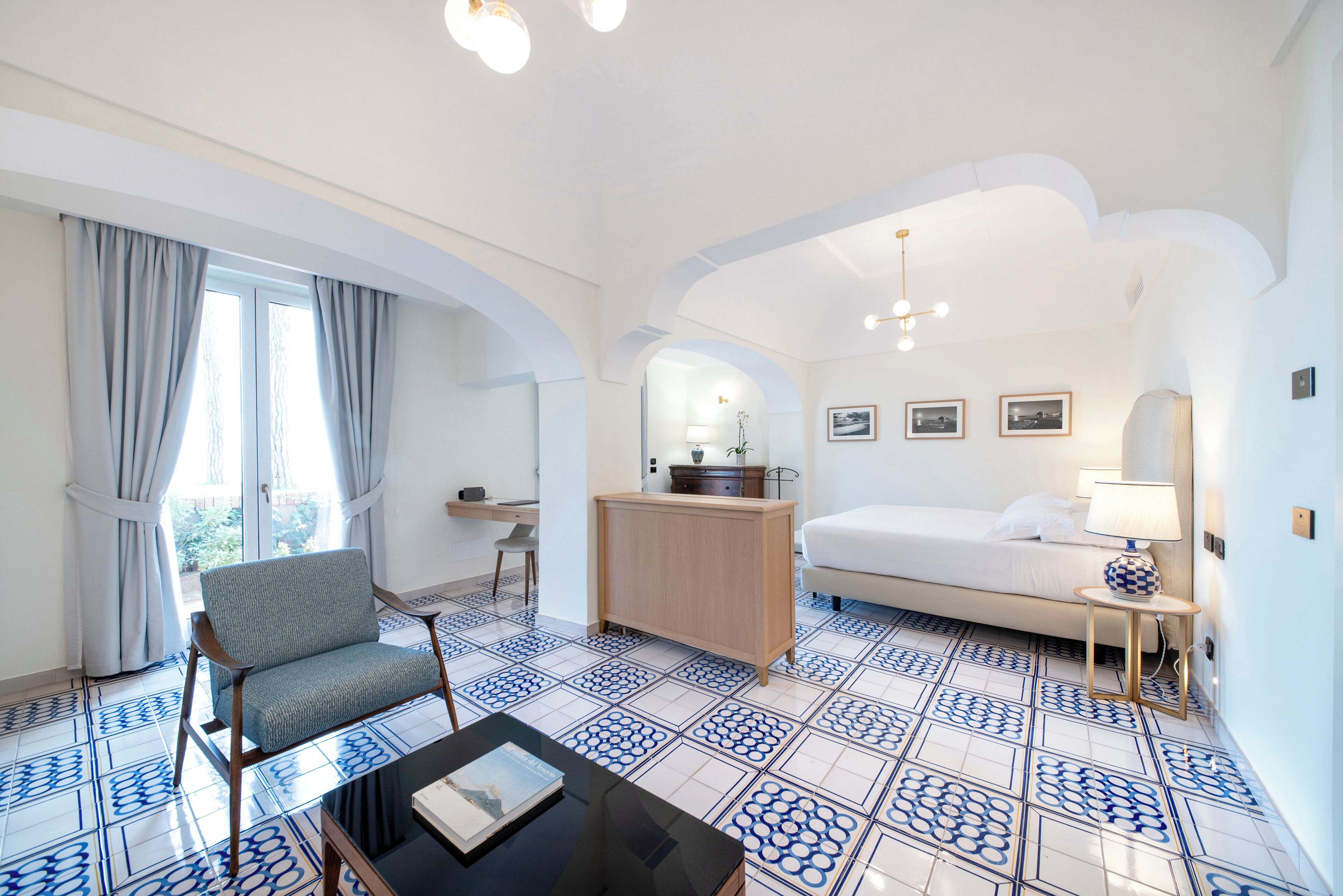 Premium bedding, down duvets, minibar, in-room safe