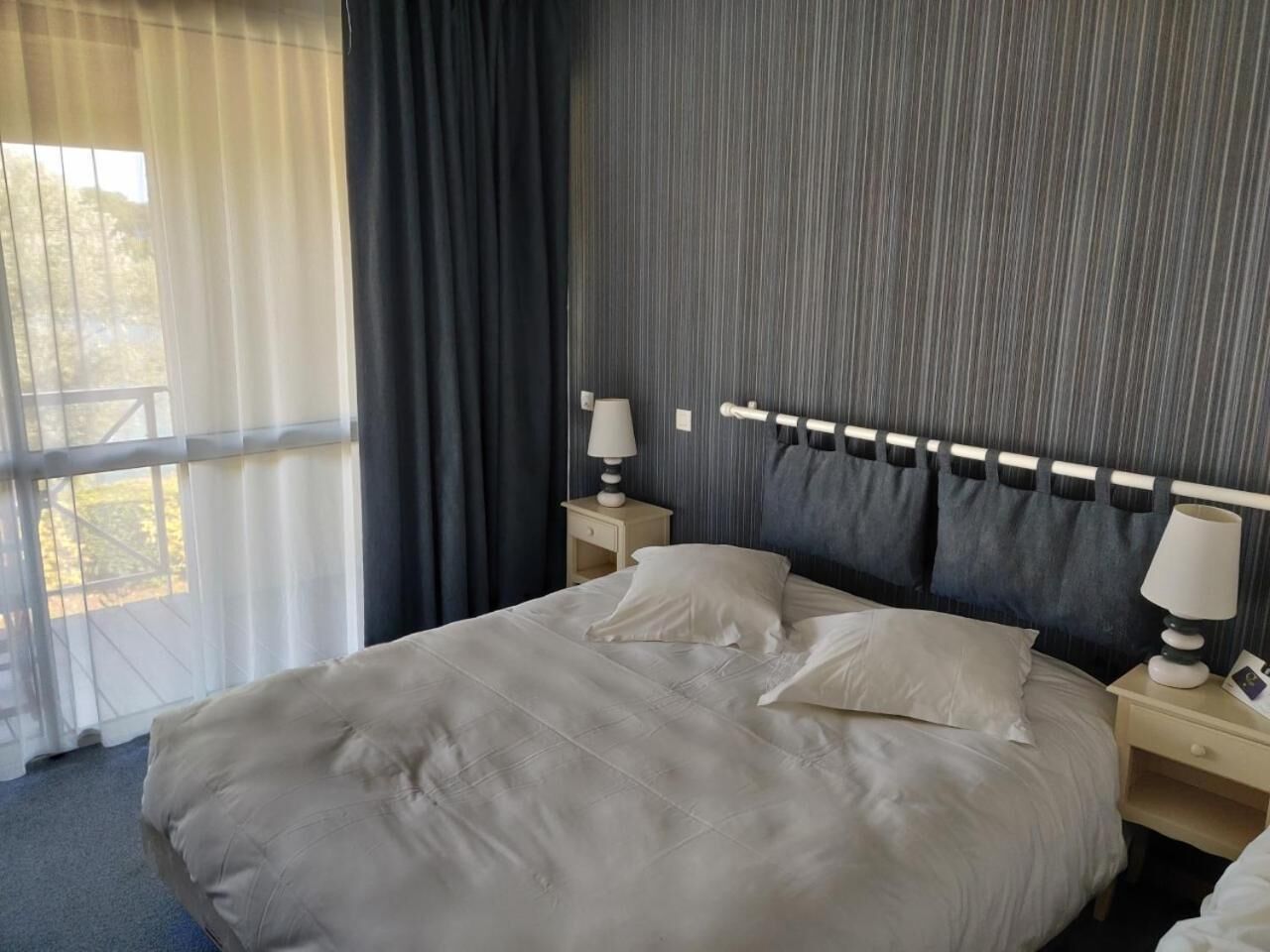 minibar, in-room safe, desk, soundproofing