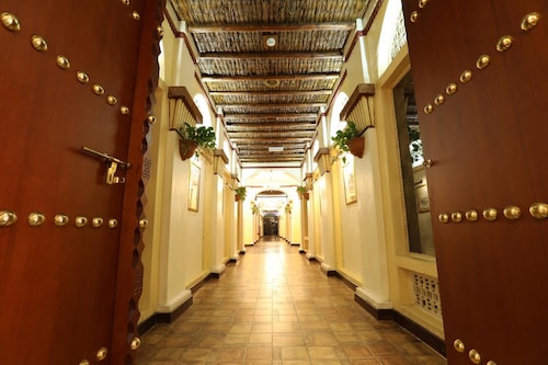 Delmon International Hotel