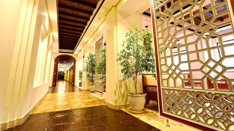 Delmon International Hotel