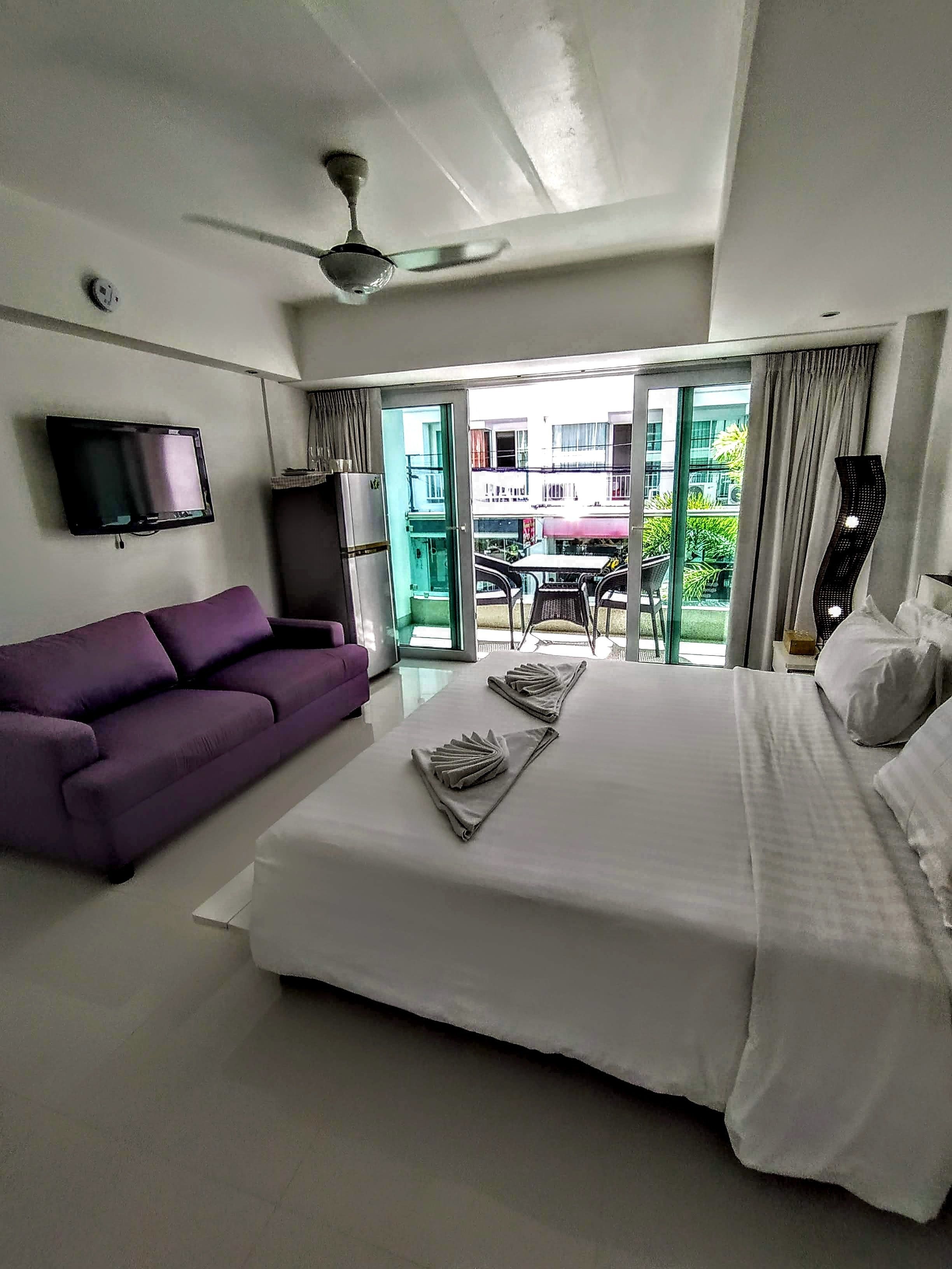 Room | In-room safe, desk, blackout drapes, iron/ironing board