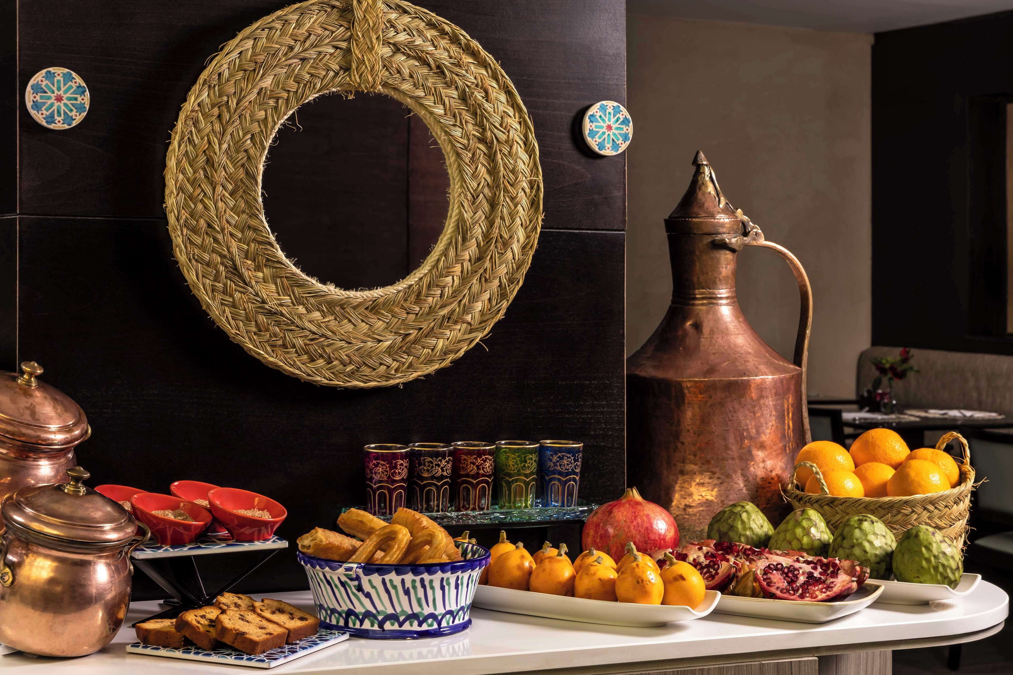 Frokostbuffé hver dag (mot et tillegg)