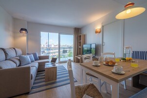 尊荣客房 (2 Habitaciones) | 餐厅