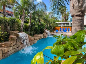 Seasonal outdoor pool - Ancora Salou Apartamentos (Salou)