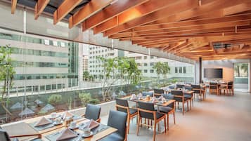 Breakfast, lunch, dinner served; local and international cuisine