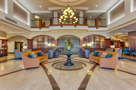 Vestíbulo. Drury Plaza Hotel St. Louis Chesterfield