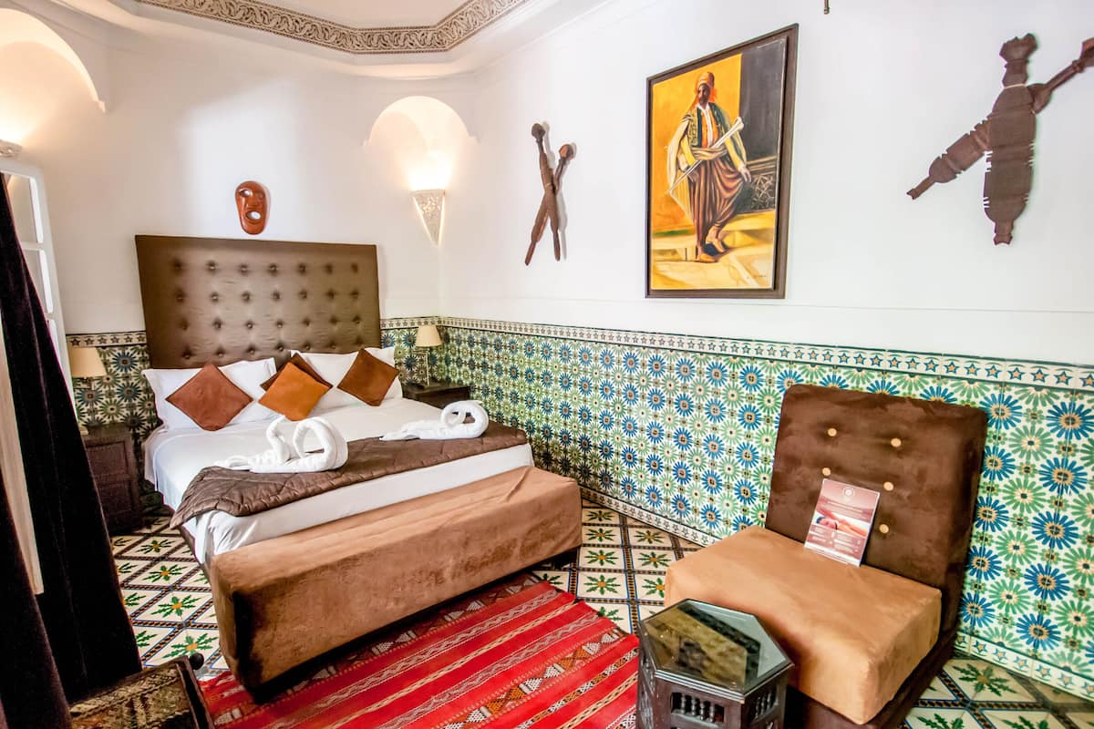 1 slaapkamer, een kluis op de kamer, individueel gedecoreerd