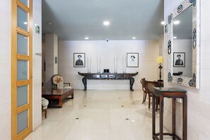 Interior detail - Suites del Mar Fenals (Lloret de Mar)