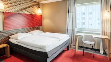 Double Room | Desk, blackout drapes, soundproofing, free WiFi