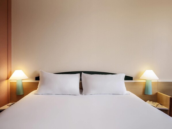 Down duvets, desk, blackout curtains, soundproofing