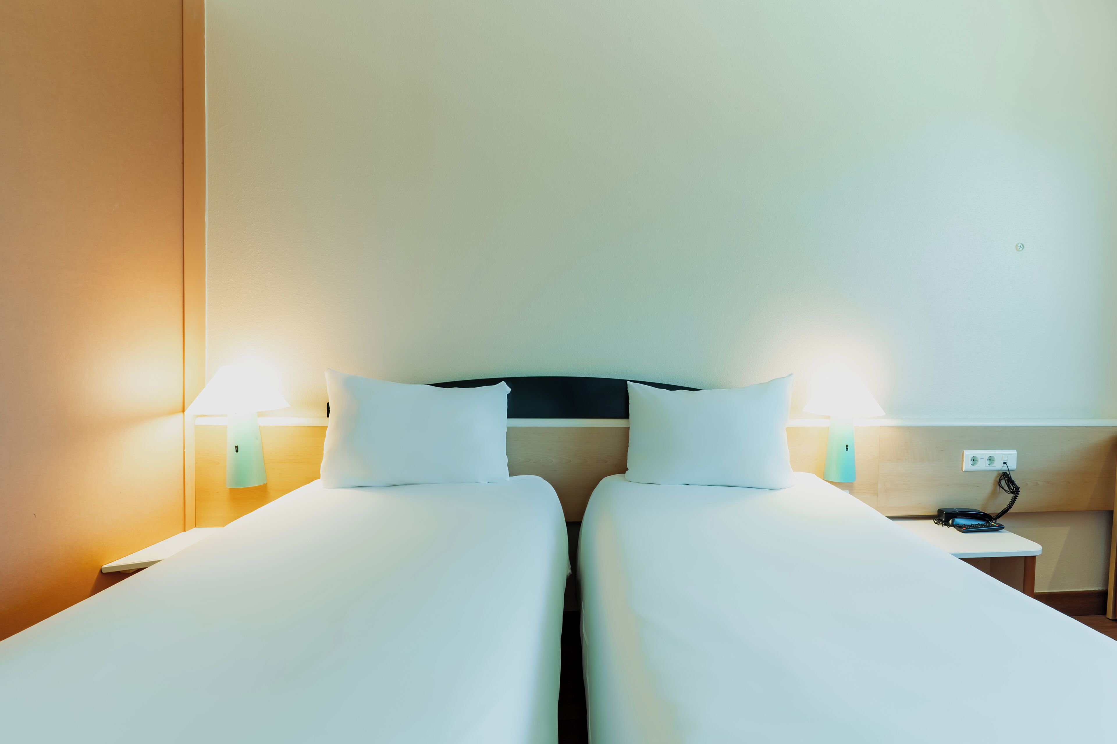 Standard Room, 2 Single Beds | Down duvets, desk, blackout curtains, soundproofing