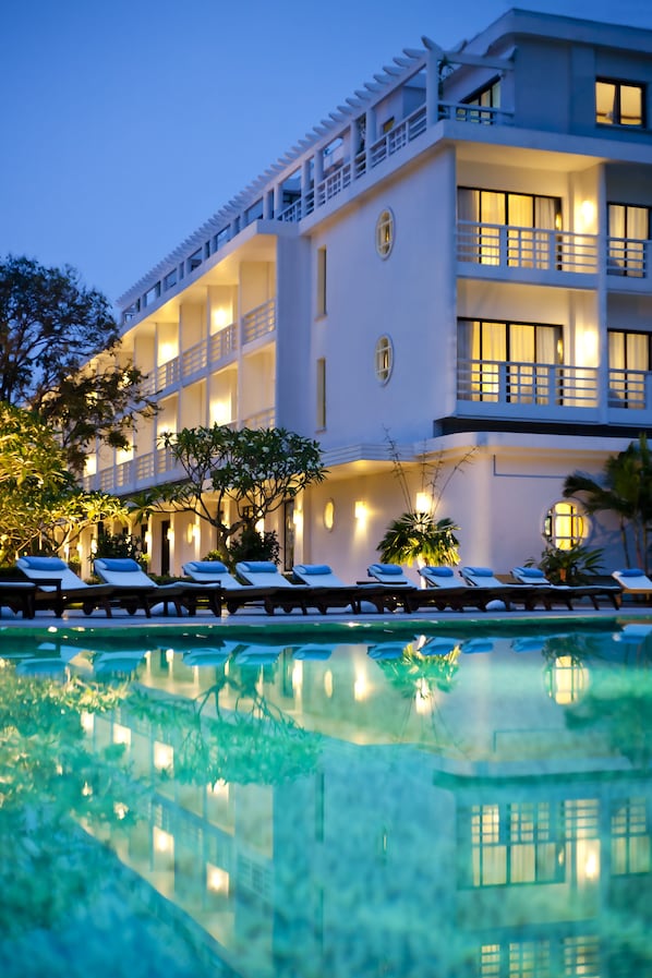 Outdoor pool, pool umbrellas, pool loungers