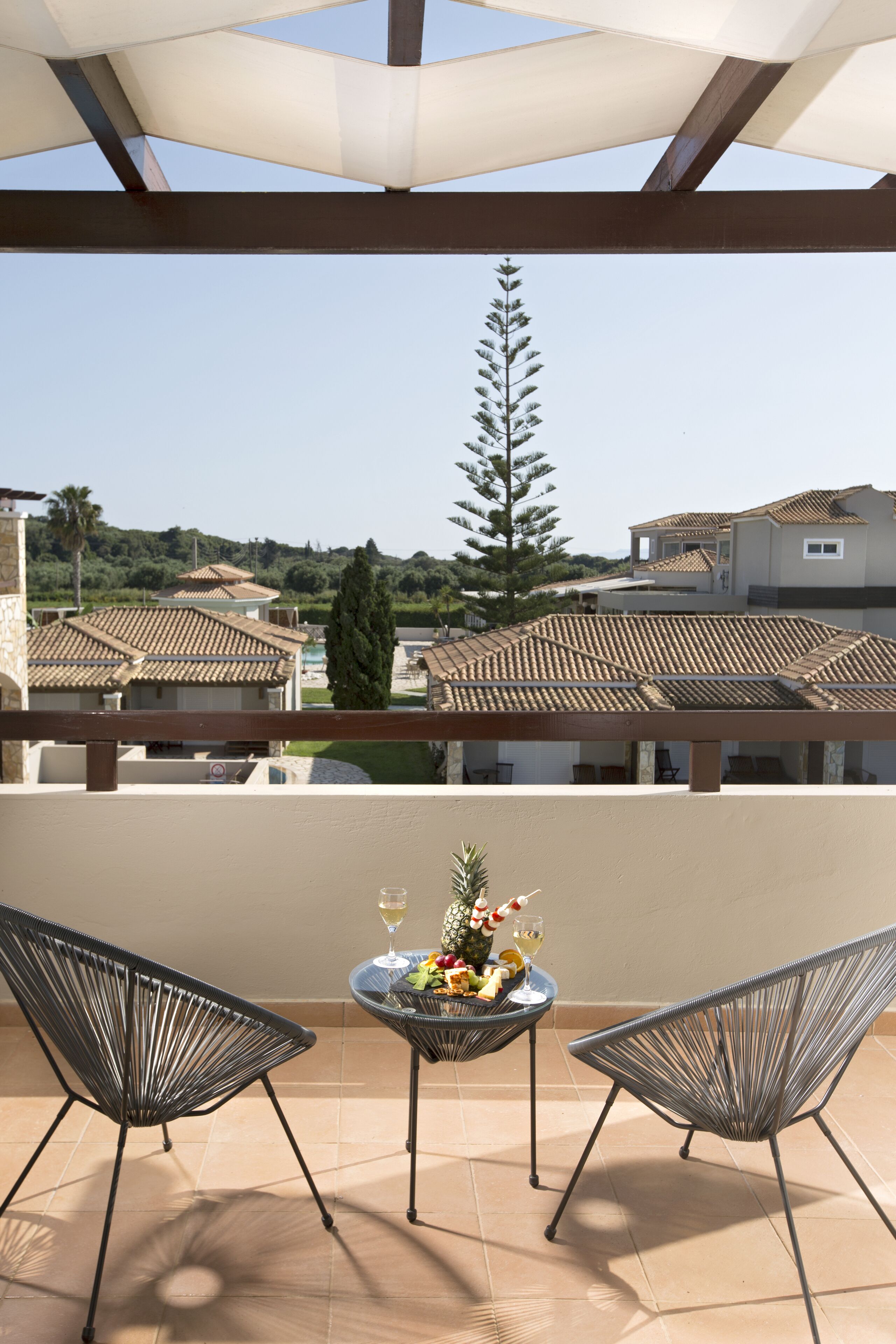 Suite, 1 Bedroom | Terrace/patio