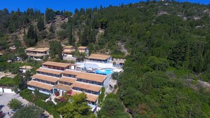 Front of property - Hotel Odyssey (Lefkada)