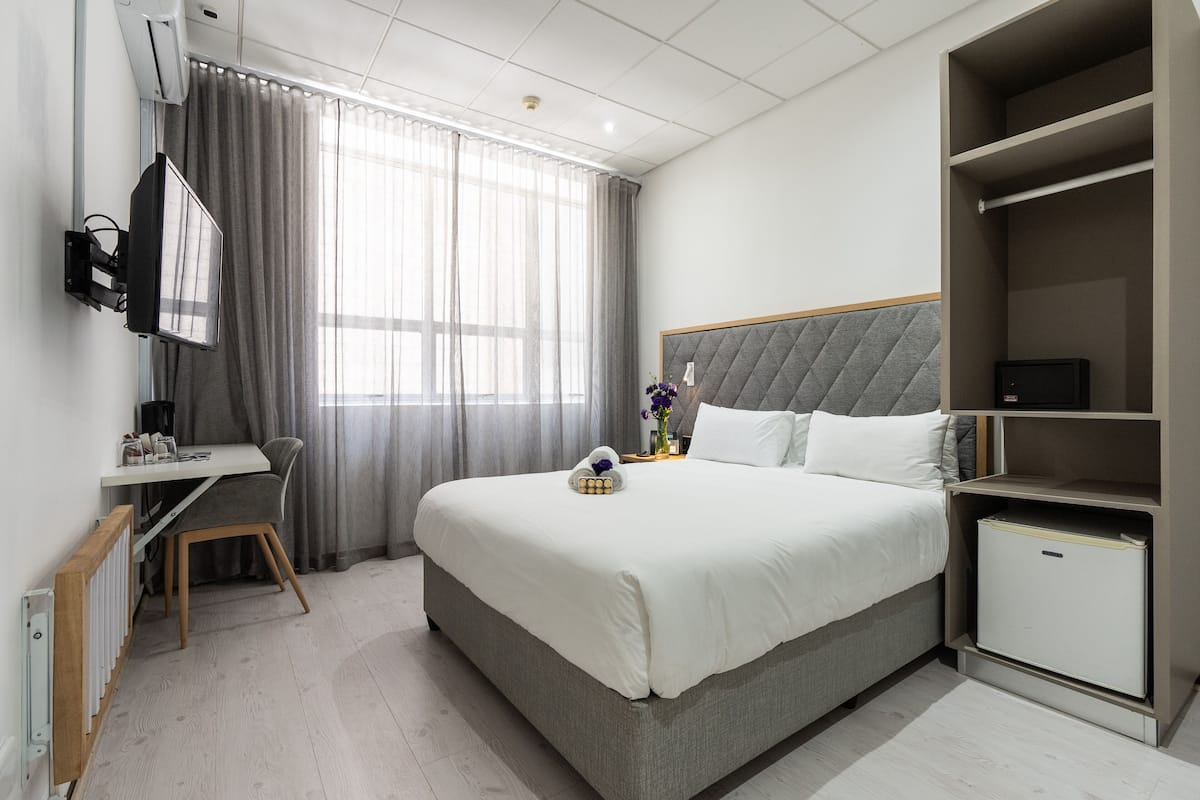 Basic Double Room