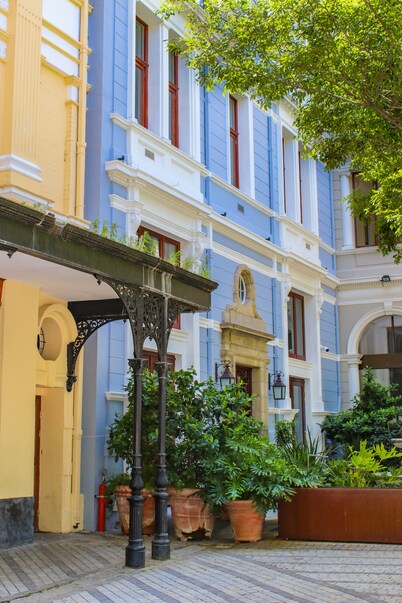 Cape Diamond Boutique Hotel