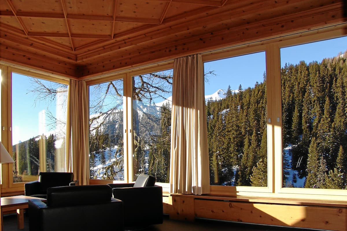 villa (guarda) | living area