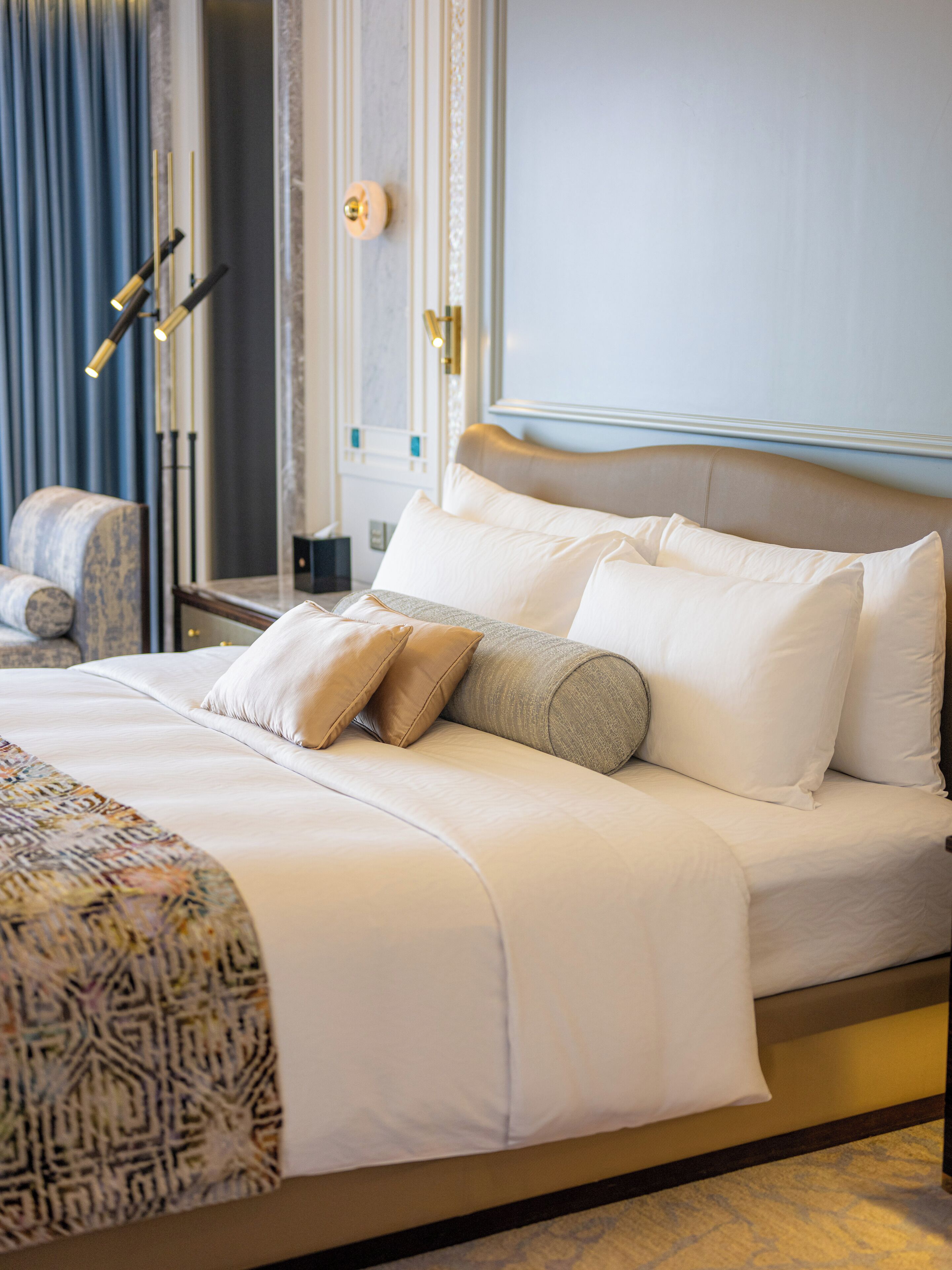 royal suite | minibar, in-room safe, individually furnished, desk