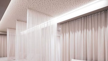 Sauna, Dampfbad, Körperbehandlungen, Aromatherapie