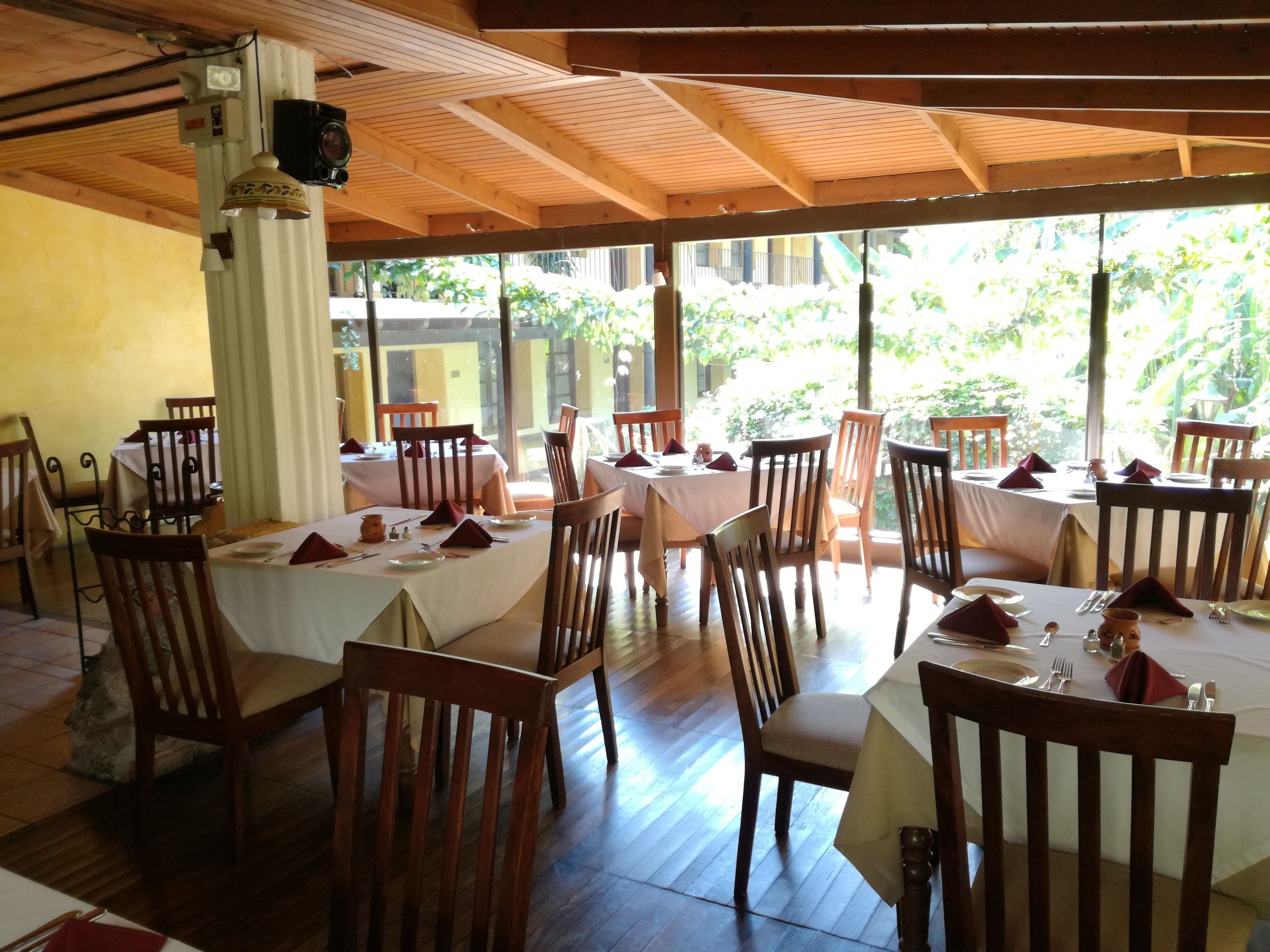 breakfast, lunch, dinner served; regional cuisine, garden views