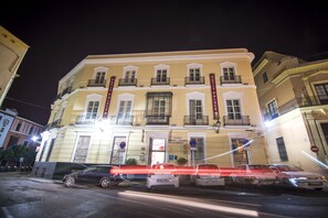 Façade de lâhĂ©bergement - soirĂ©e/nuit