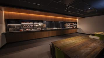 Daily continental breakfast for a fee