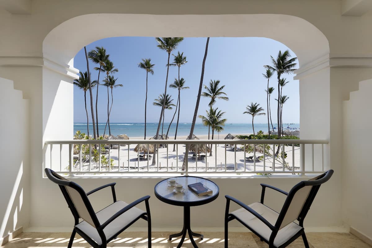 The Reserve Adults Only Suite Ocean Front | Vista a la playa o el mar