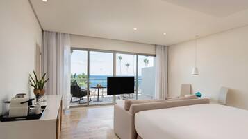 Junior Suite Ocean Front