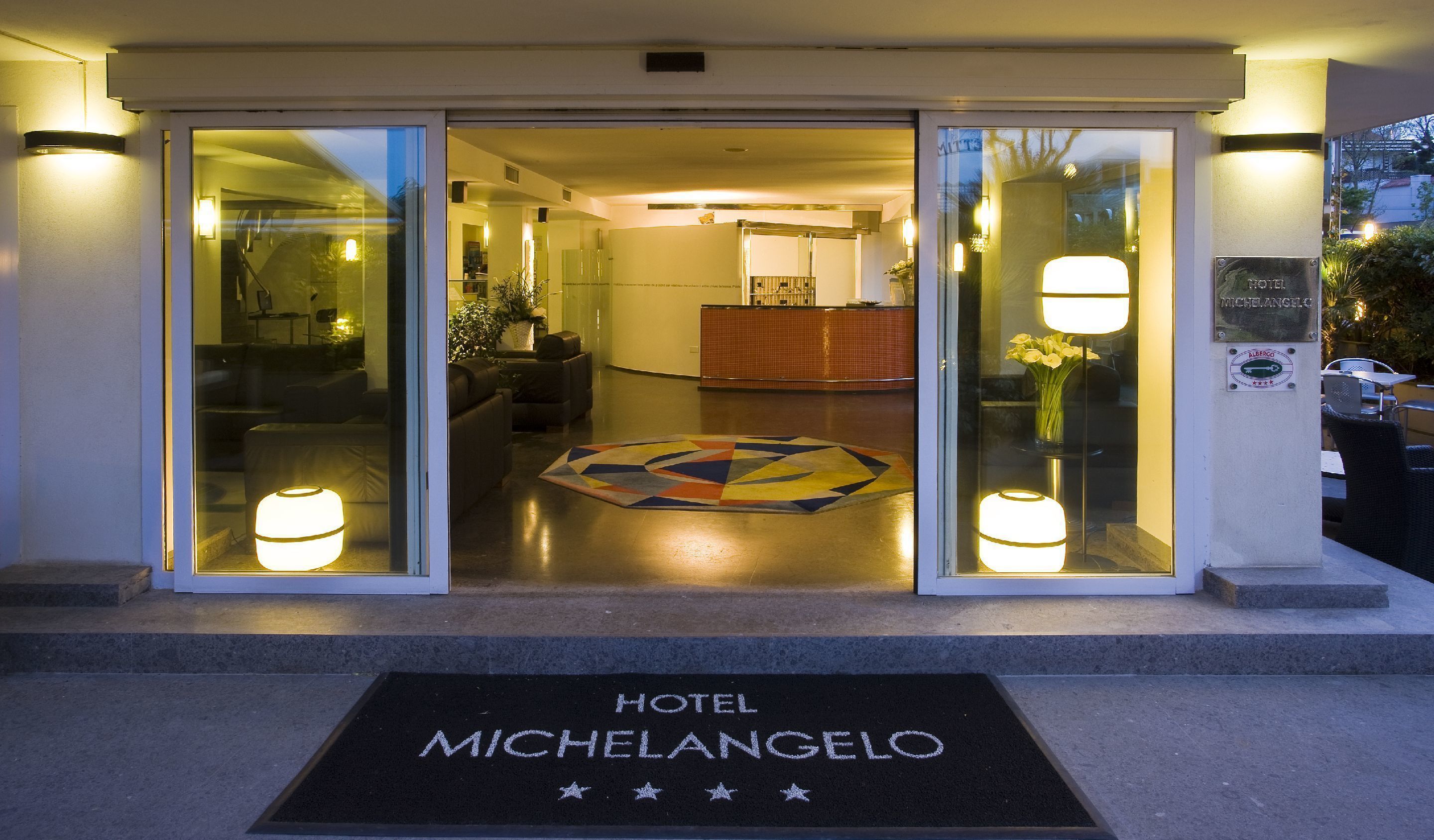Photo - Hotel Michelangelo