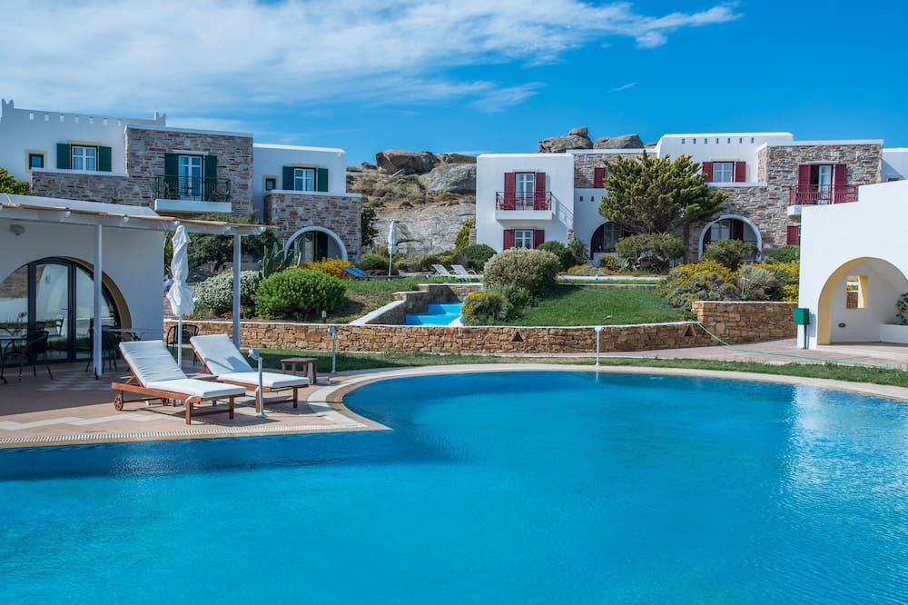 Naxos Palace Hotel