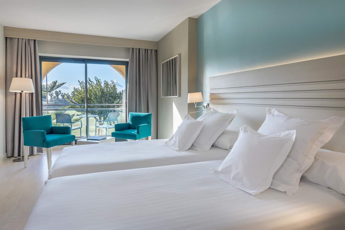 1 bedroom, minibar, in-room safe, desk