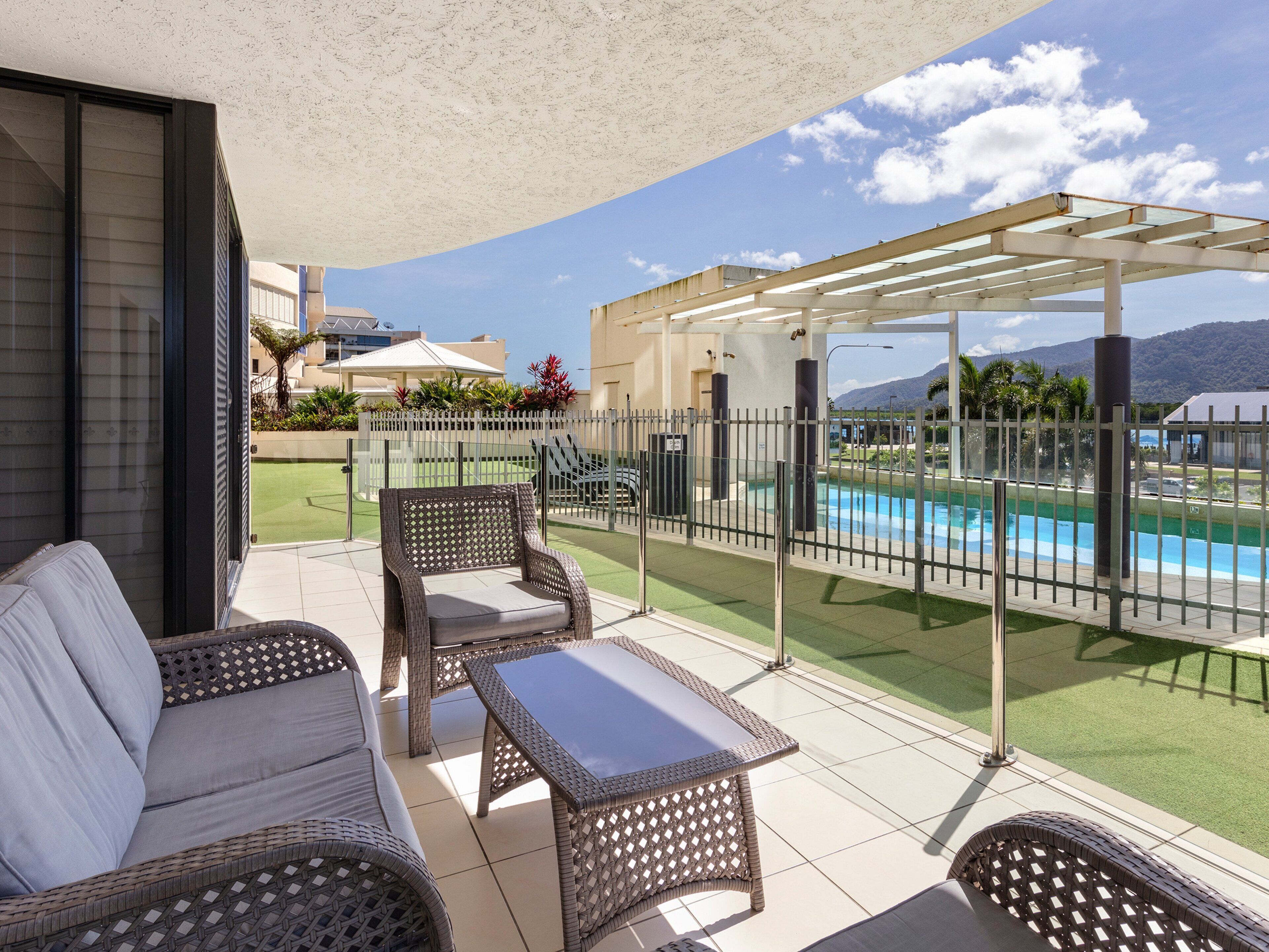 Three Bedroom Apartment with Pool View | Balcony