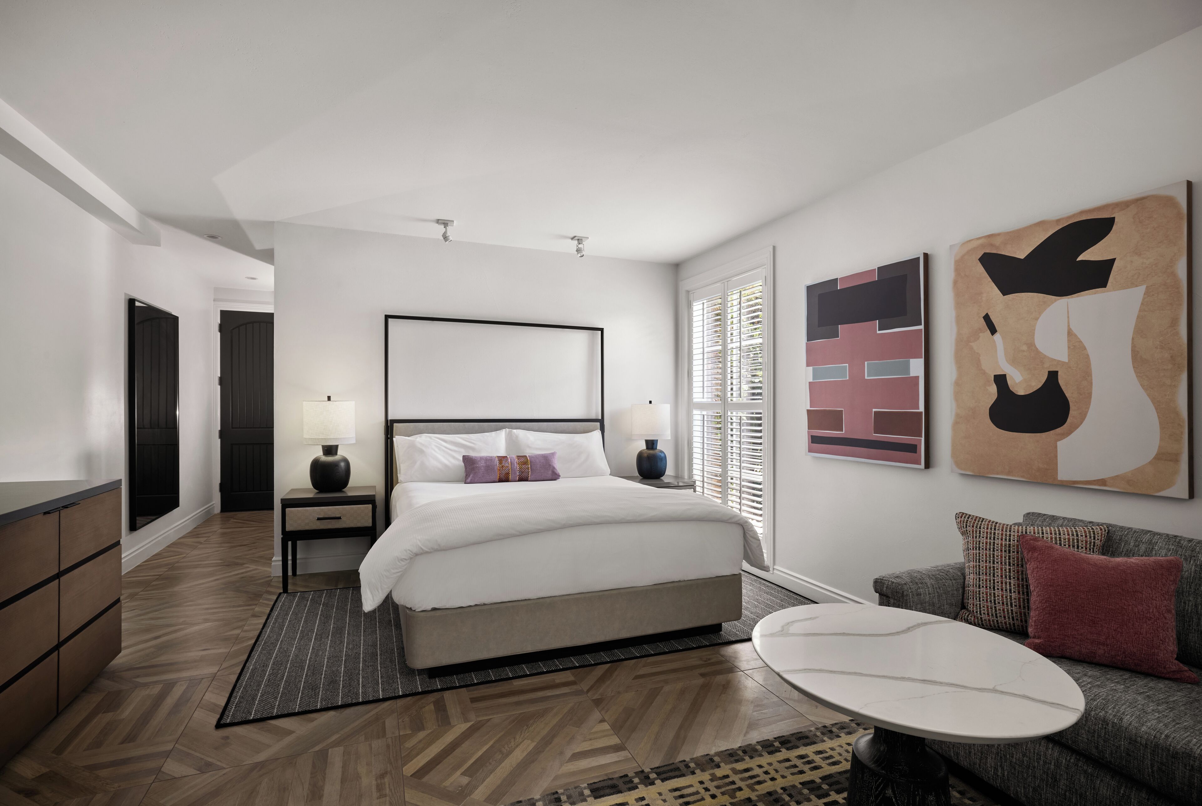 Standard Room, 1 King Bed | Frette Italian sheets, hypo-allergenic bedding, down comforters