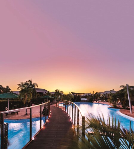 Oaks Cable Beach Resort