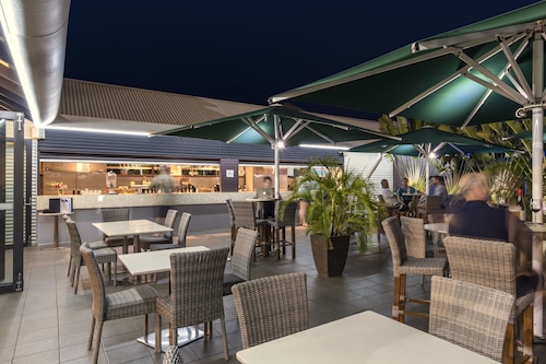 Oaks Cable Beach Resort