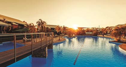 Oaks Cable Beach Resort